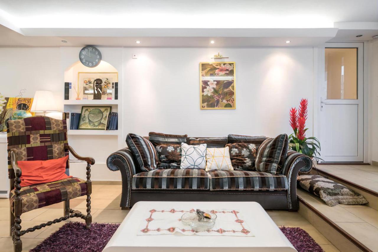 Appartement Independant En Maison A 15 Min De Lyon Saint-Symphorien-dʼOzon Buitenkant foto